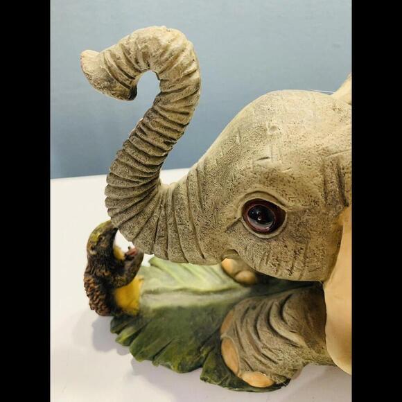 Tuskers Baby Elephant playing with Friend Figurine Sloth Large Ears Vintage - Picture 9 of 11
